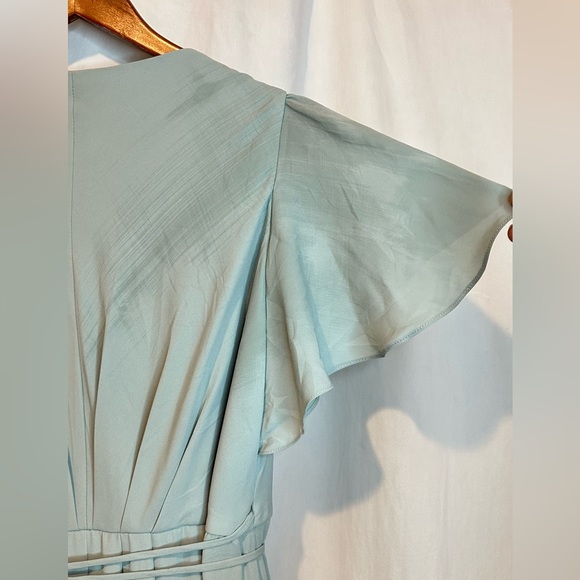 FORMAL DRESS - Picture 2 of 4